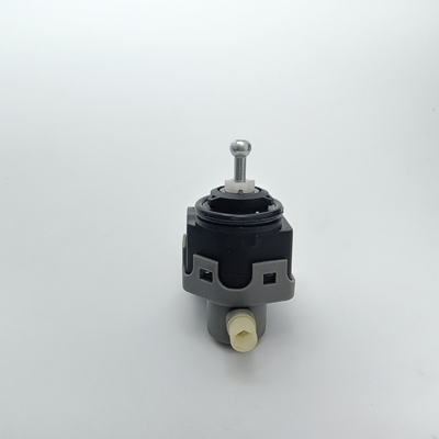 Nissan Far Seviyesi Motor Ayarı Siyah Plastik